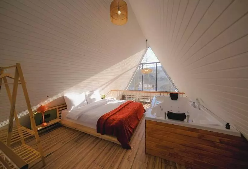 تختخواب و صبحانه Pastel Sapanca