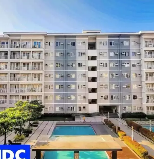 Cd Staycation   Unit 3 At Trees Residences