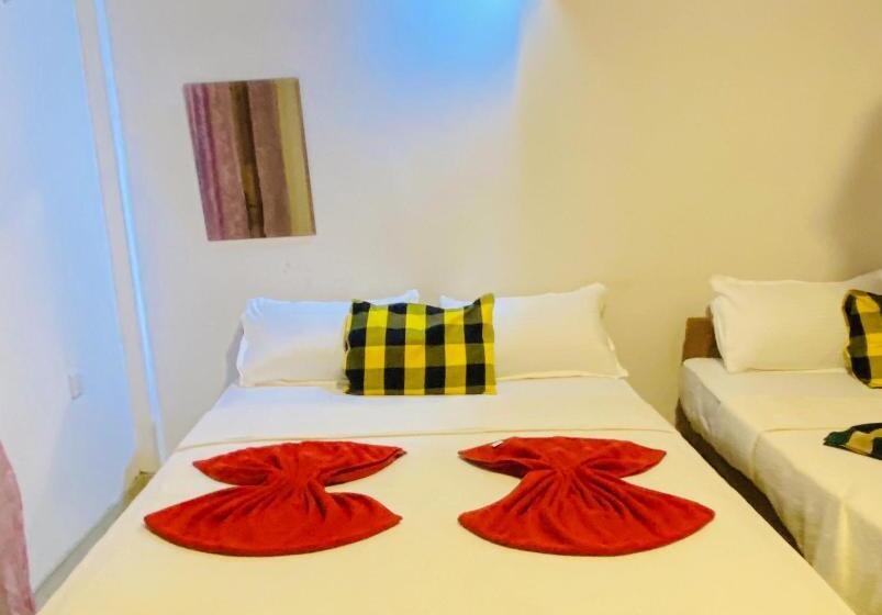 호텔 Happy Resort Yala