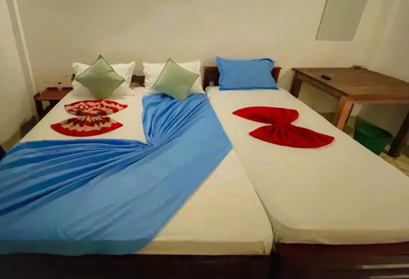 ホテル Happy Resort Yala