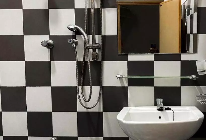 ホテル Happy Resort Yala