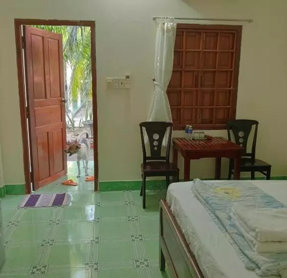 هتل Homestay Nhật Thi