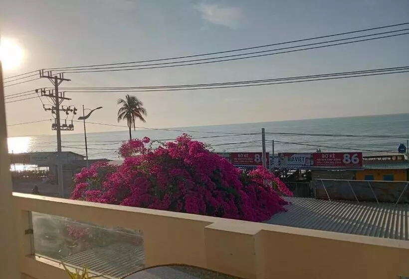 هتل Homestay Nhật Thi