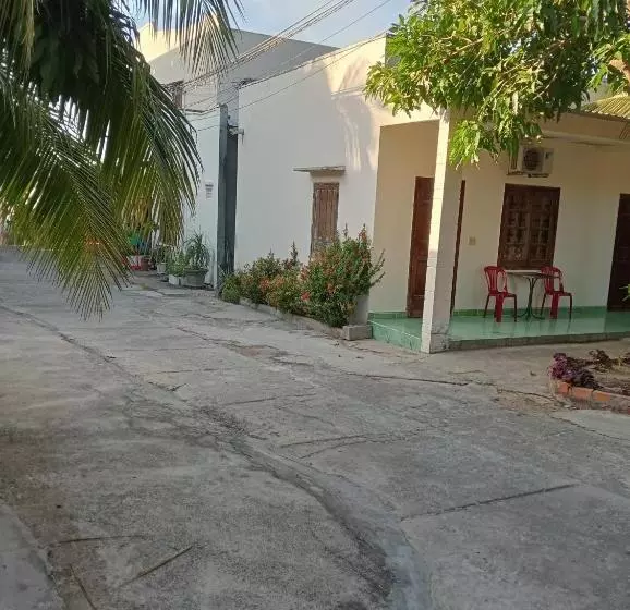 هتل Homestay Nhật Thi