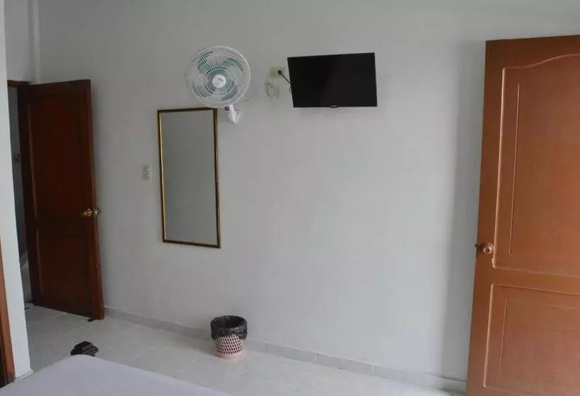 Hotelli La Mansión Del Sol