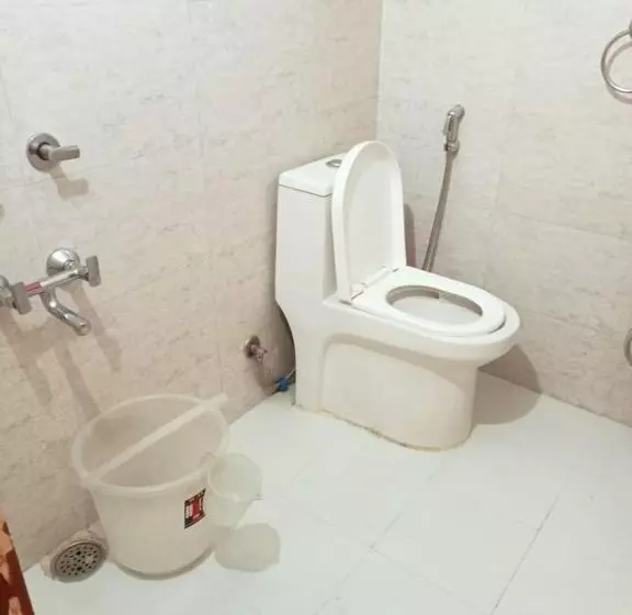 ホテル The Sana Luxury Stay, Manali