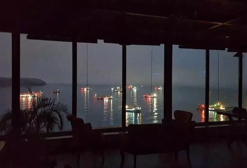 Marina Fener Hotel & Suite
