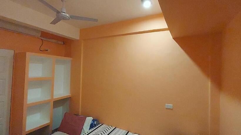 פנסיון Danny S Den Boracay