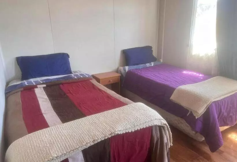 ペンション Hostal Sandrita