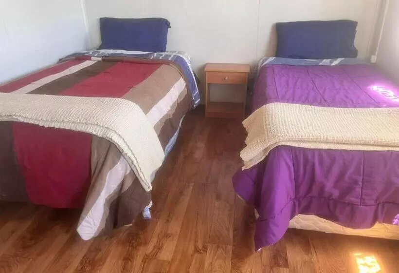 ペンション Hostal Sandrita