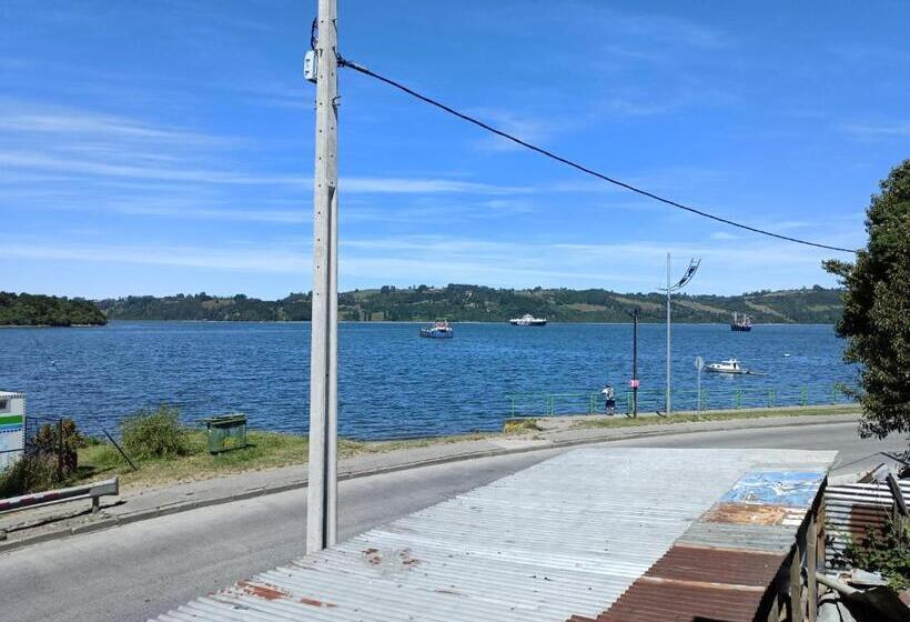 پانسیون Hostal Sandrita