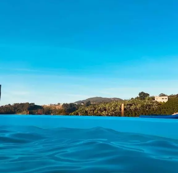 ペンション Pousada Helena E Heloá