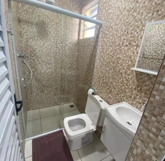 ペンション Pousada Helena E Heloá