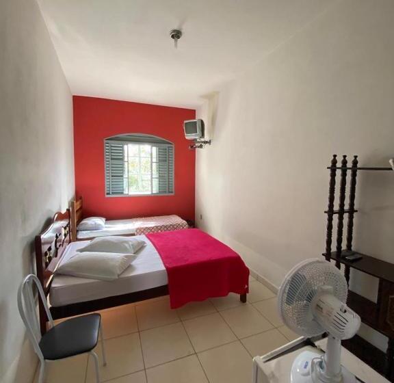 پانسیون Pousada Sagrada Família