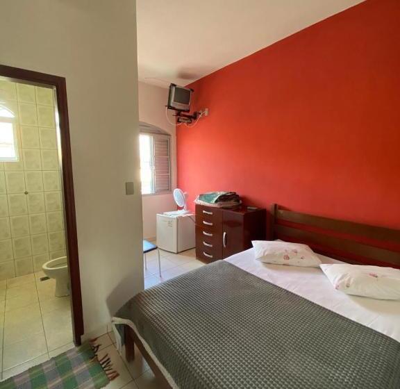 پانسیون Pousada Sagrada Família