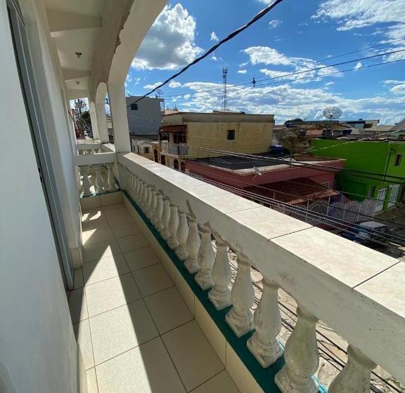 پانسیون Pousada Sagrada Família