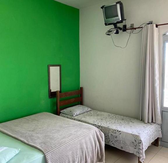 پانسیون Pousada Sagrada Família