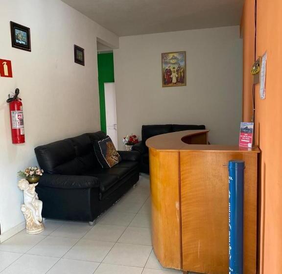 پانسیون Pousada Sagrada Família