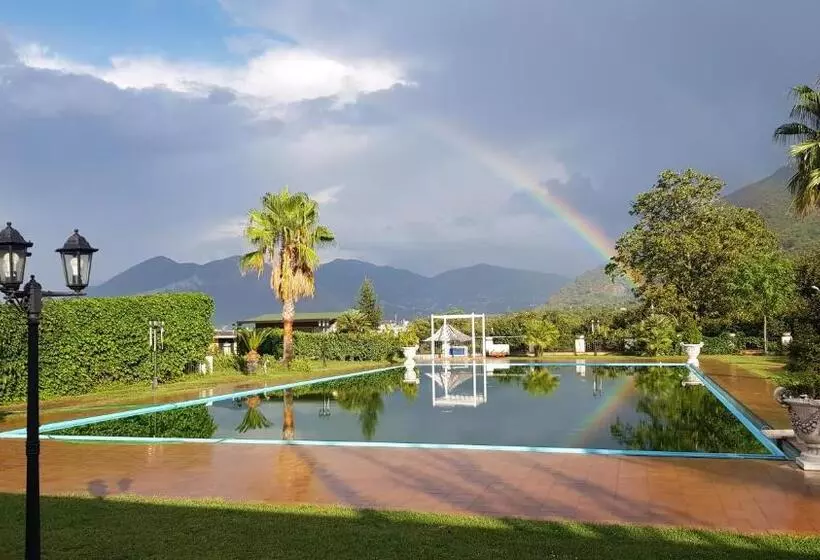 Aamiaismajoitus (B&B) Villa Nasti Luxury Bed Taurasi Room