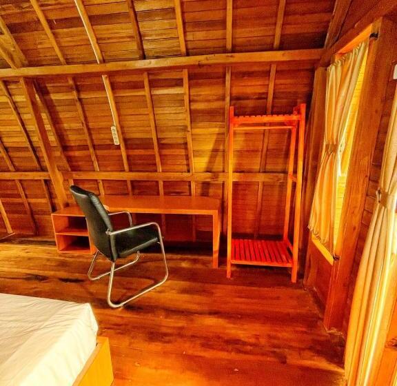 Отель Anara Villa Samosir Managed By 3 Smart