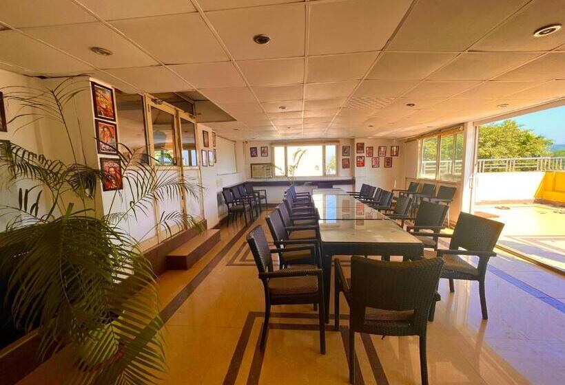 호텔 The Reo Lodge, Haridwar