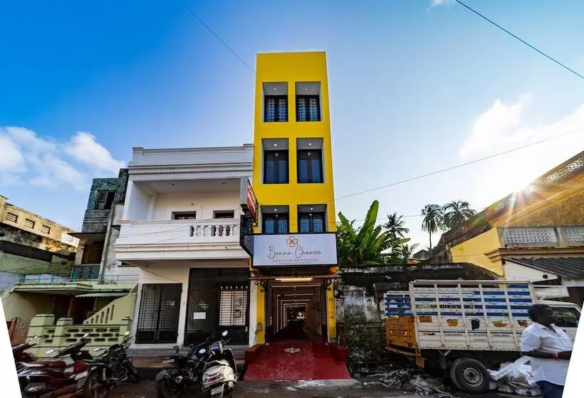 هتل Bonne Chance Heritage Residence