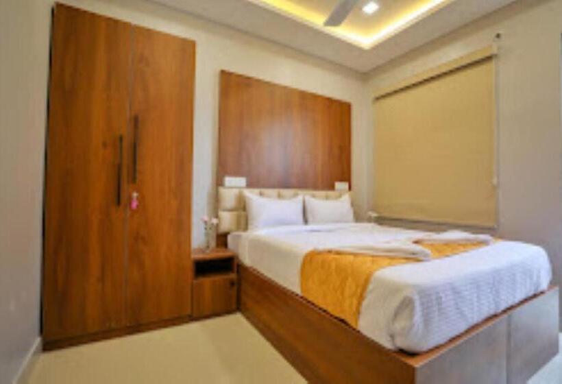 هتل Jataka Inn , Bodh Gaya