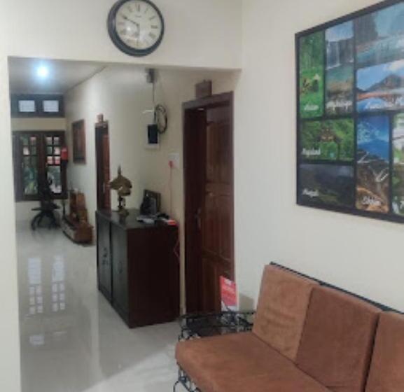 هتل Joyable Homestay , Guwahati