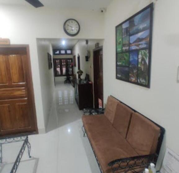 هتل Joyable Homestay , Guwahati