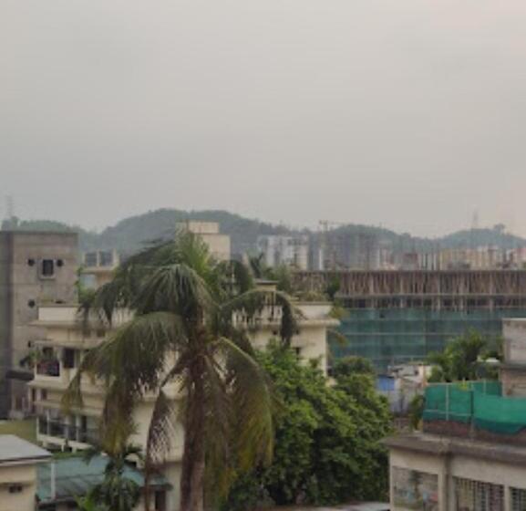 هتل Joyable Homestay , Guwahati