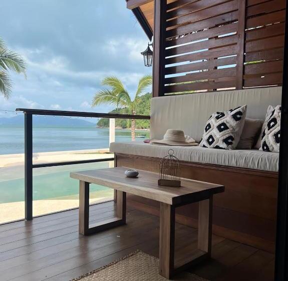 هتل Le Shelby Samui Beach Resort Cottage