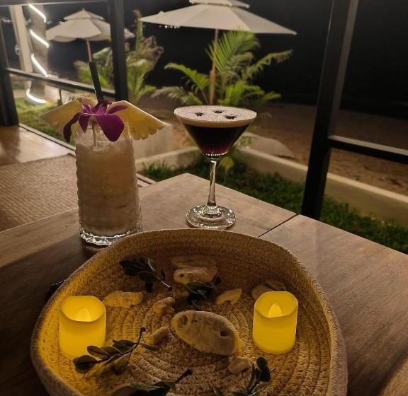 هتل Le Shelby Samui Beach Resort Cottage