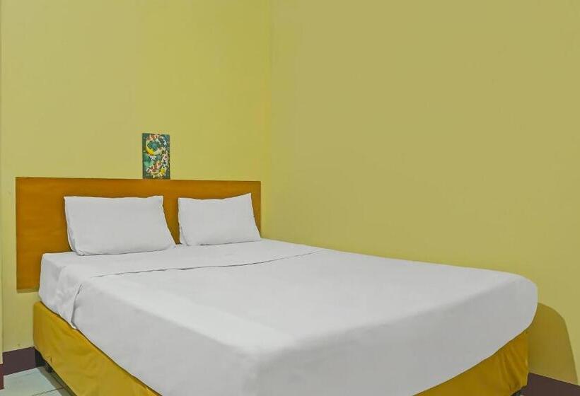 בית מלון כפרי Oyo 93523 Penginapan Laras Paminggir