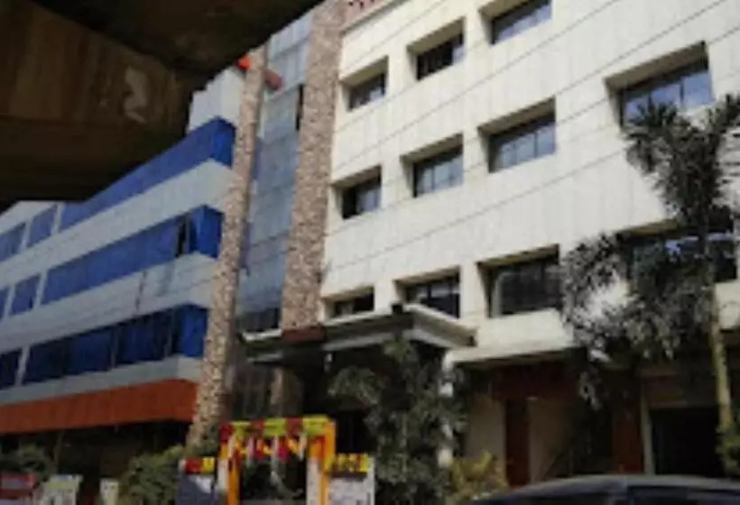 ホテル Sai Plaza , Akbarpur