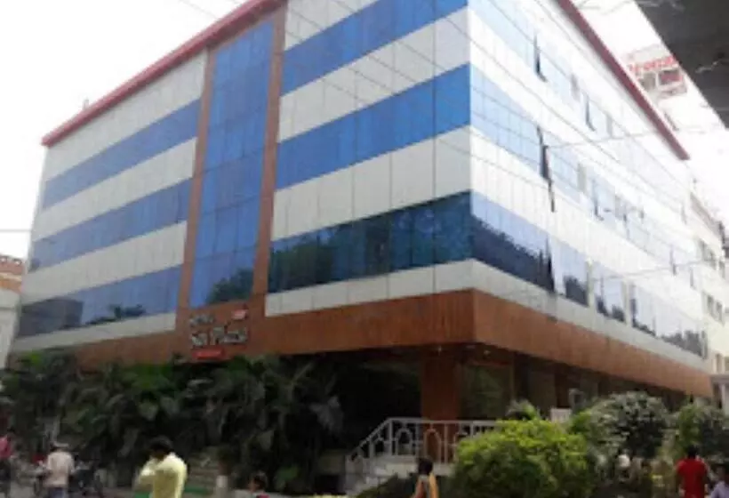 ホテル Sai Plaza , Akbarpur
