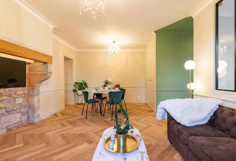 פנסיון Château De Souhy