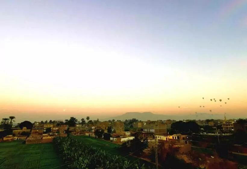 پانسیون Dream Garden Luxor