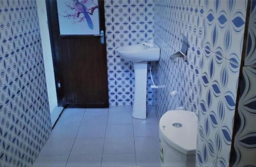 Pensió Summer House   Beach Vibes