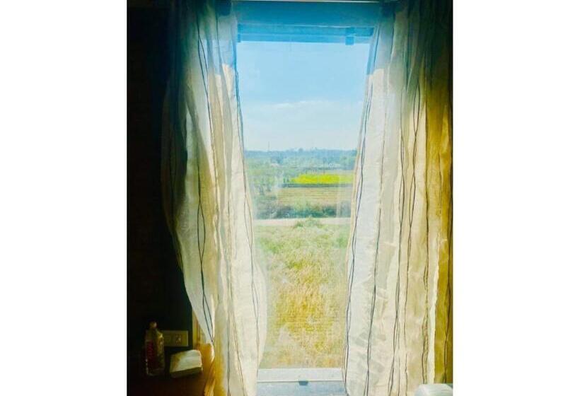 Dharma Resorts,fatehpur Sikri