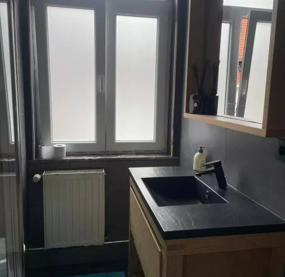 Etterbeek Youth Hostel