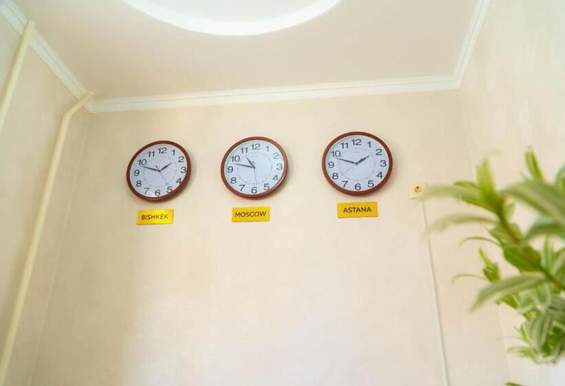 هتل гостиница, ак буура