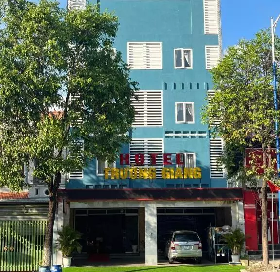 Khách Sạn Trường Giang 长江酒店
