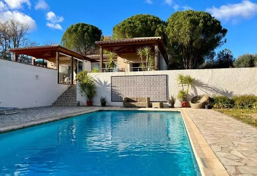 Majatalo Au Bonheur Dezange