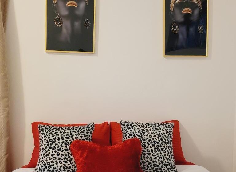 بنسيون Effortless Garden Suites Cambridge