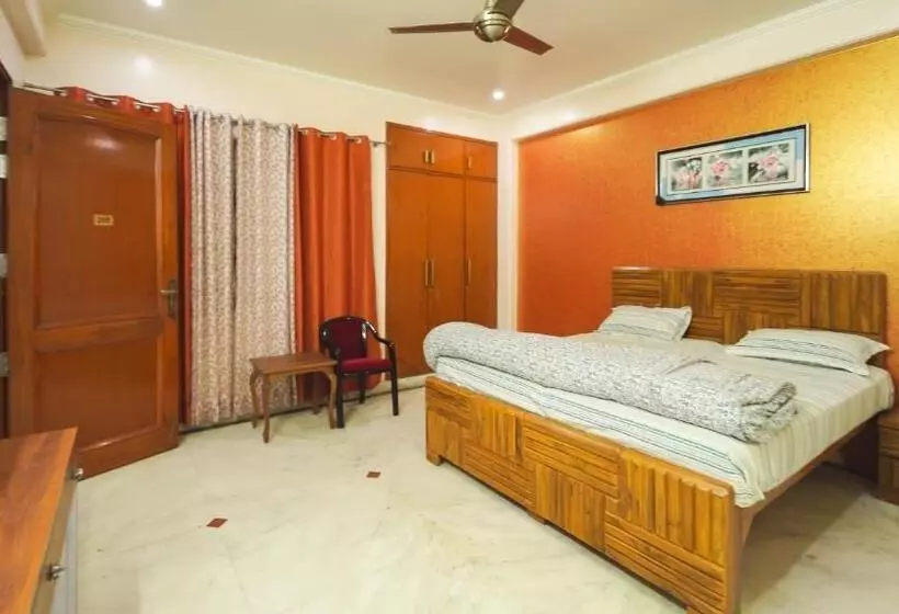 Majatalo Kalptaru Residency By Grb