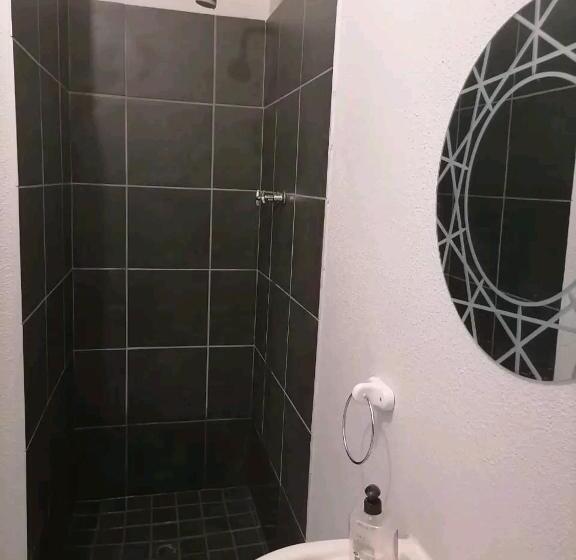 Pension Platinum Guest Lnn