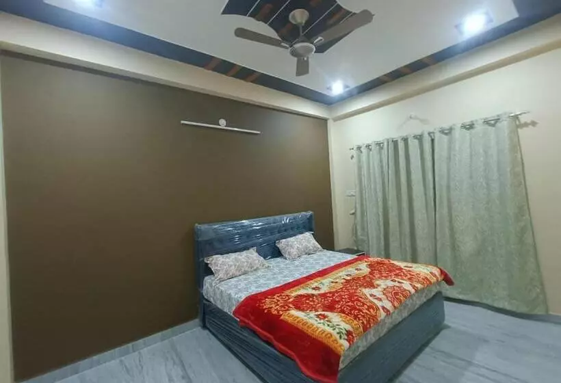 ペンション Sarvodaya Residency