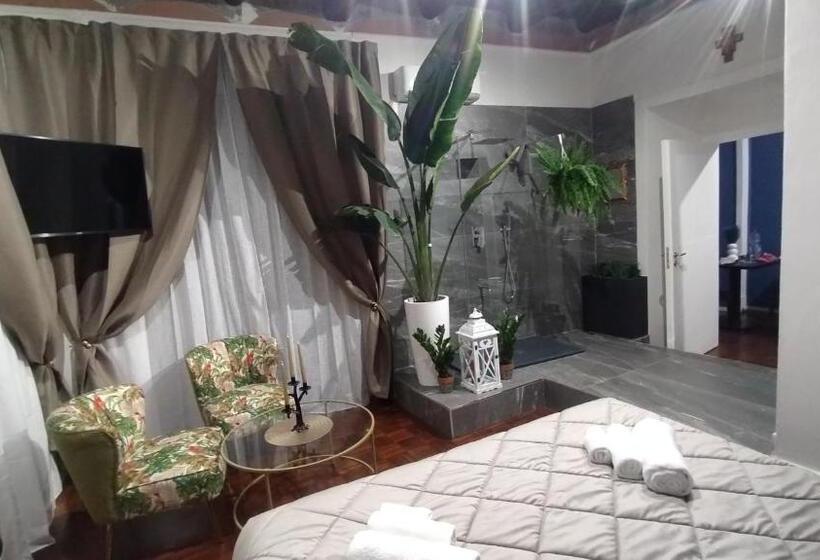 Plebiscito Suite Apartment