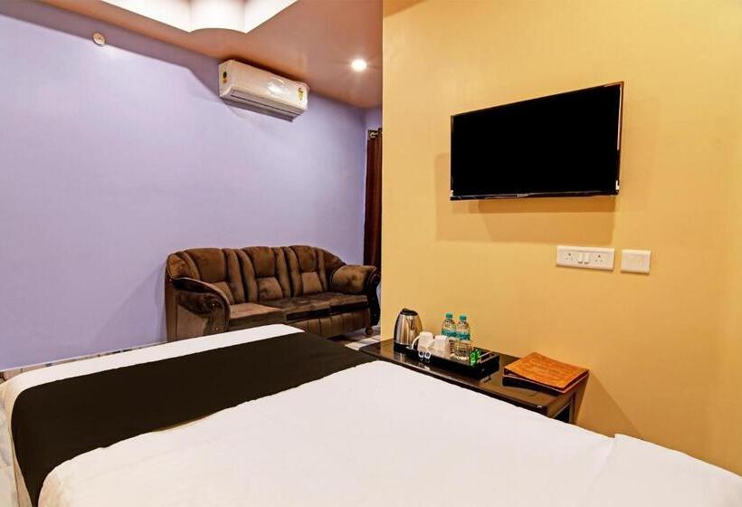 Hotel Super Collection O Mahal