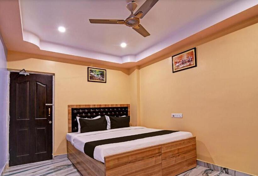 Hotel Super Collection O Mahal